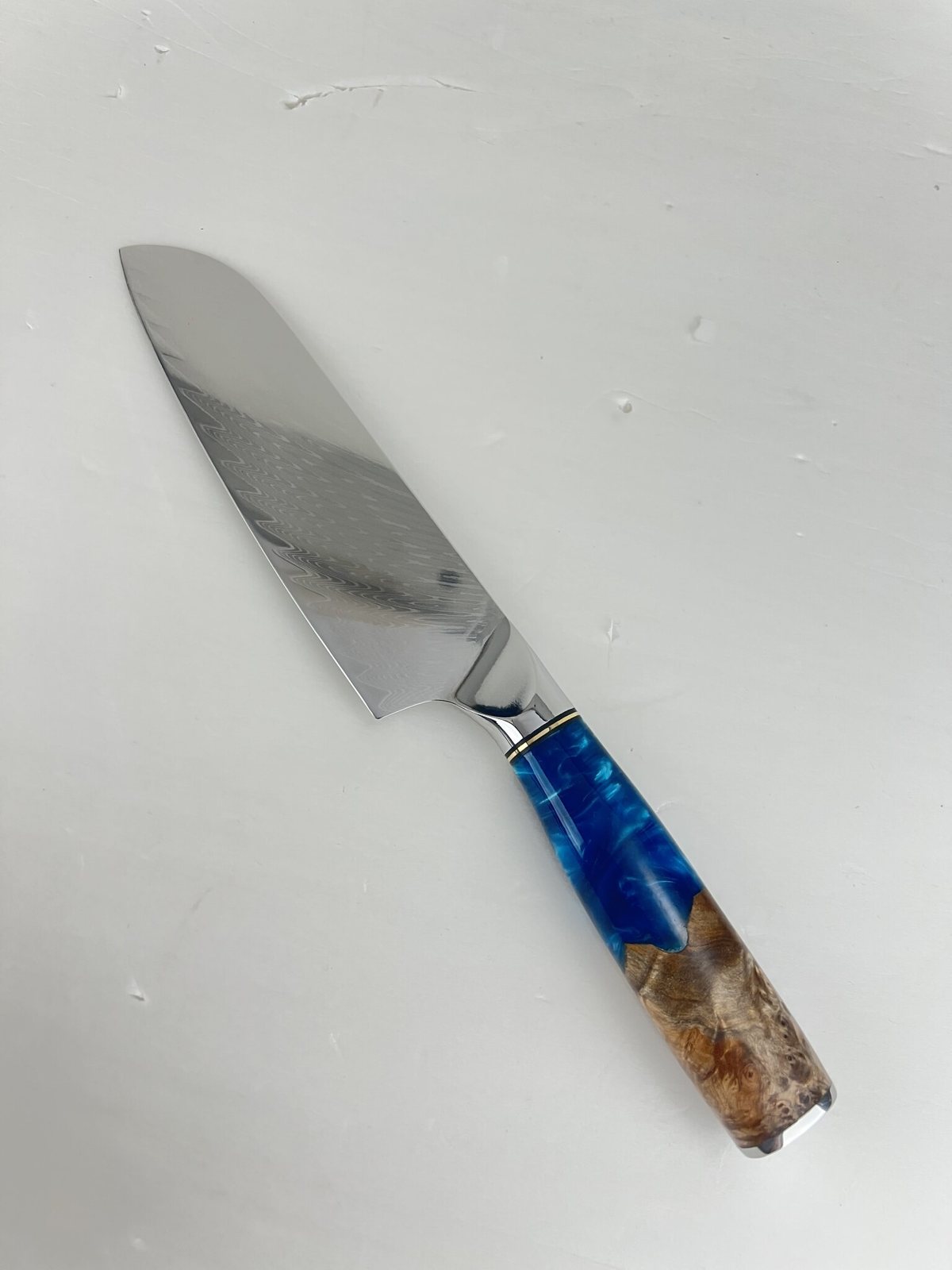 Couteau santoku 18 cm – Damas Résine – Sapphire Blue