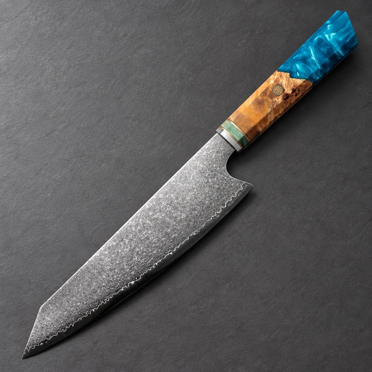 Couteau kiritsuke 21 cm – Damas Aqua - kiritsuke damas aqua 1 fond ardoise